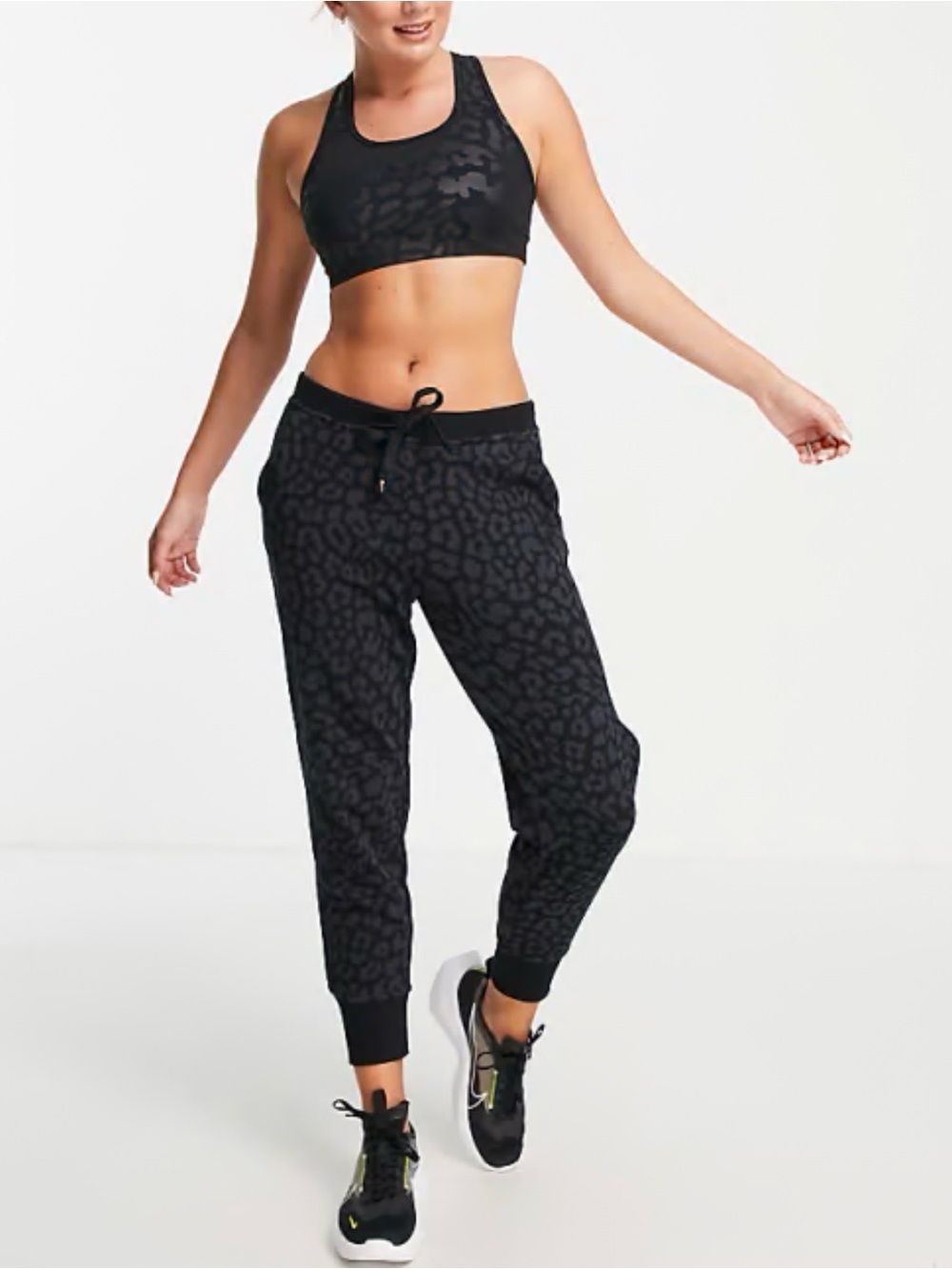 NIKE Pro Training Tonal Leopard Print Sweatpant Jogger